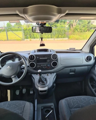 Peugeot Partner cena 32000 przebieg: 234100, rok produkcji 2016 z Siedlce małe 56